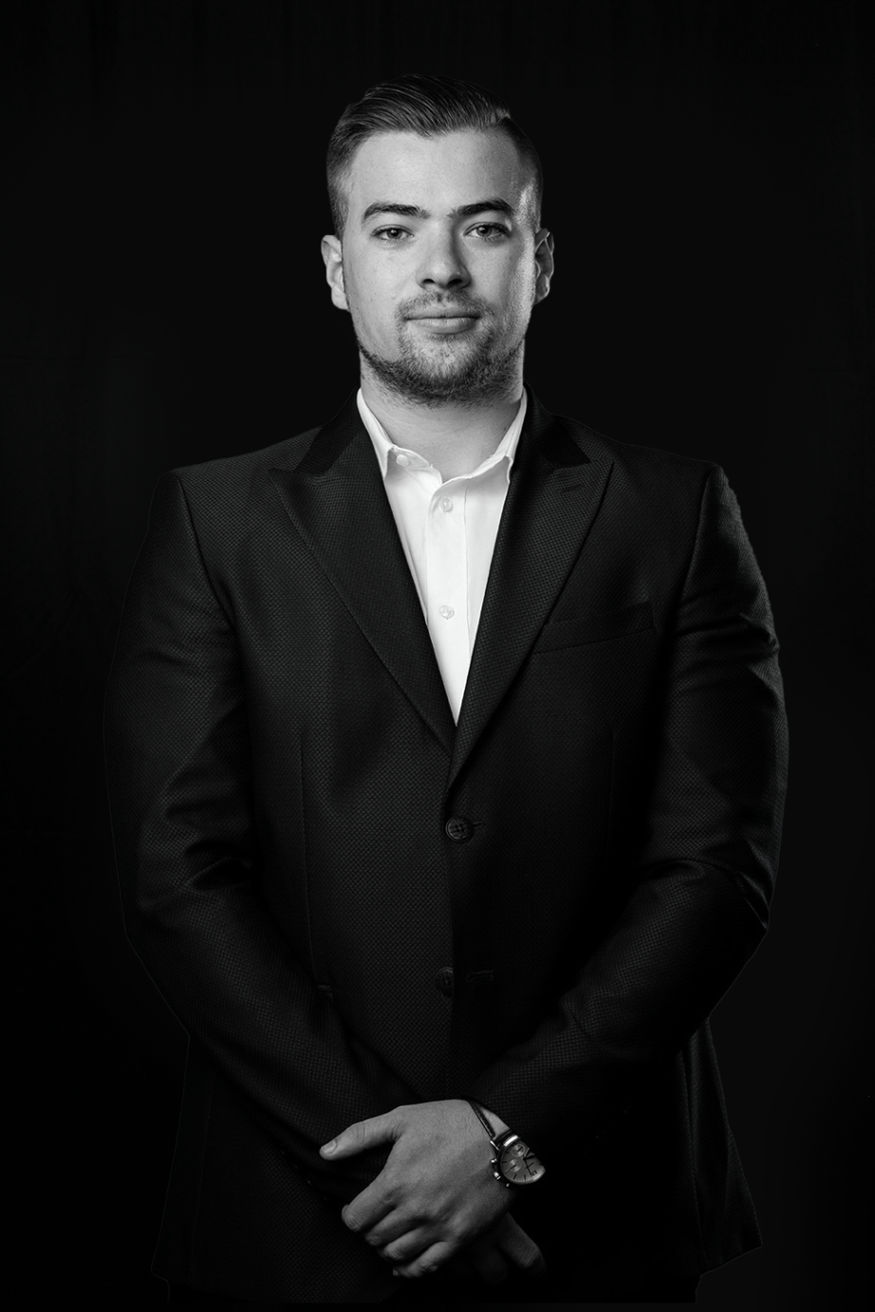 Devon Thomson, Commercial Property Broker